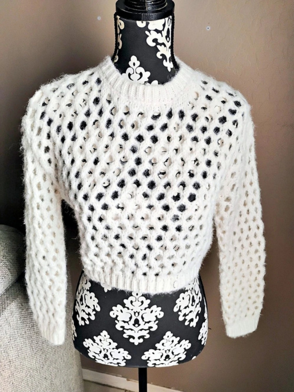 Chelsea & Violet White Girls Open Knit Sweater Size L 12-14 NWT